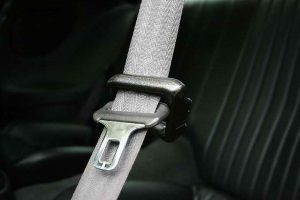 How to Fix a Broken Seat Belt Buckle (6 Steps)? - Guard My Ride