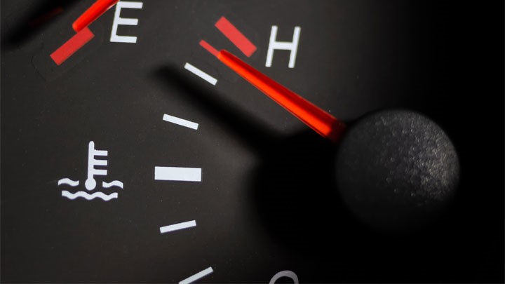 Why Is My Temperature Gauge Rising but My Car Is Not Overheating ...