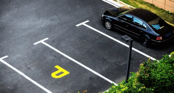 Parking Tips : How to Avoid Wear and Tear on Your Car