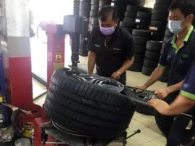 CEDES & CARRIAGE GARAGE SDN BHD