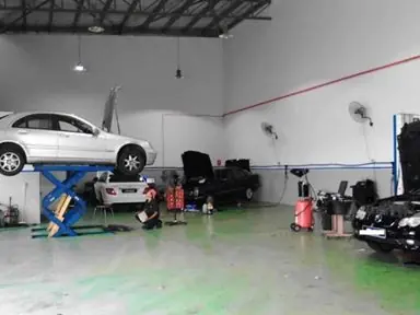 PROSTAR SERVICE CENTRE SDN BHD