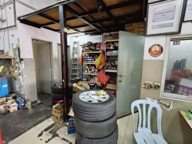 WE AND WHEELS SERVICES (CHERAS)